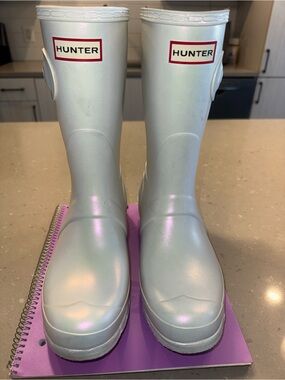 Women’s Hunter rain boots white iridescent